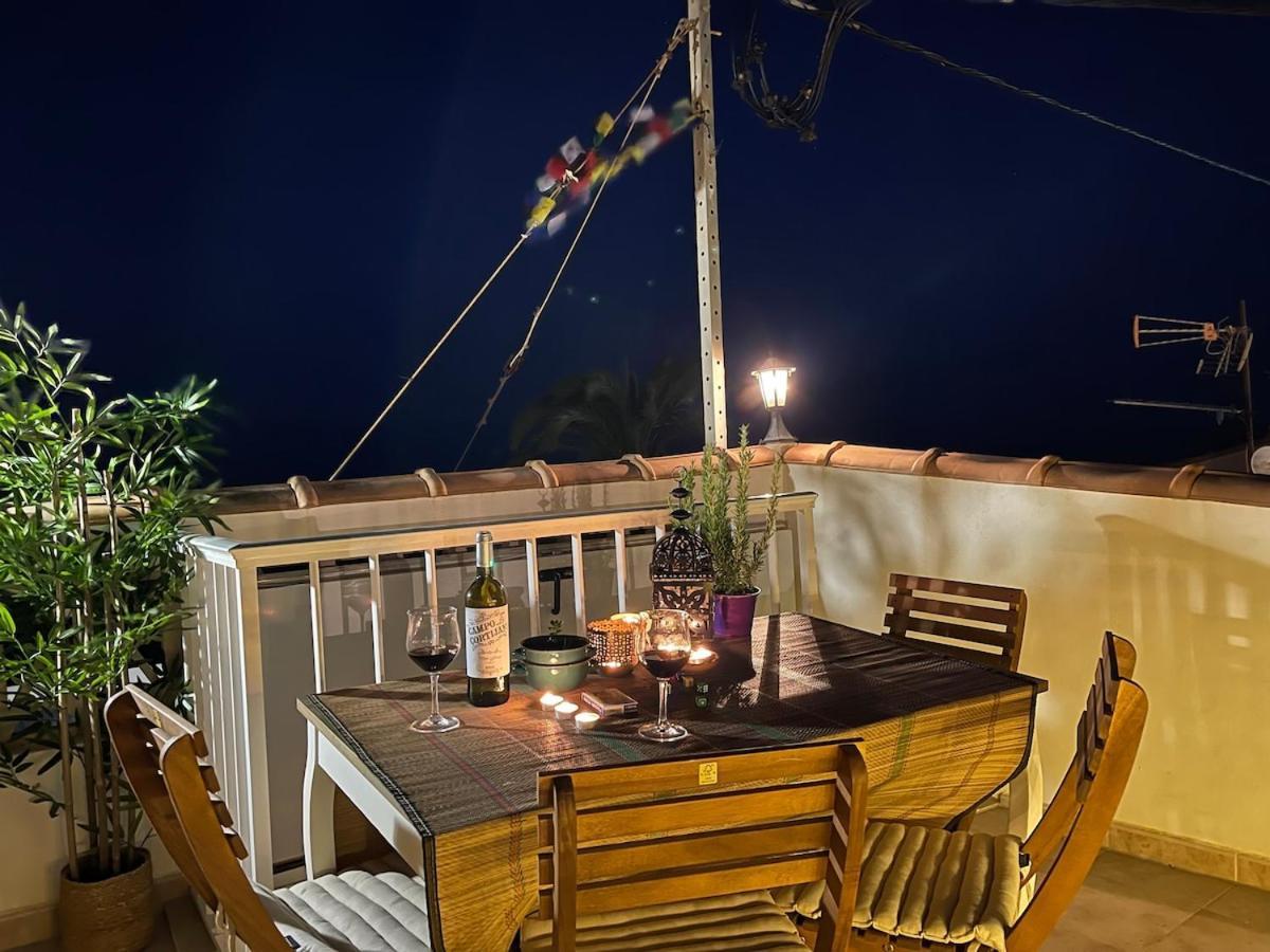 ויאחויוסה Oldtown Family House With Amazing Terrace - 3 Minutes From Beach! מראה חיצוני תמונה