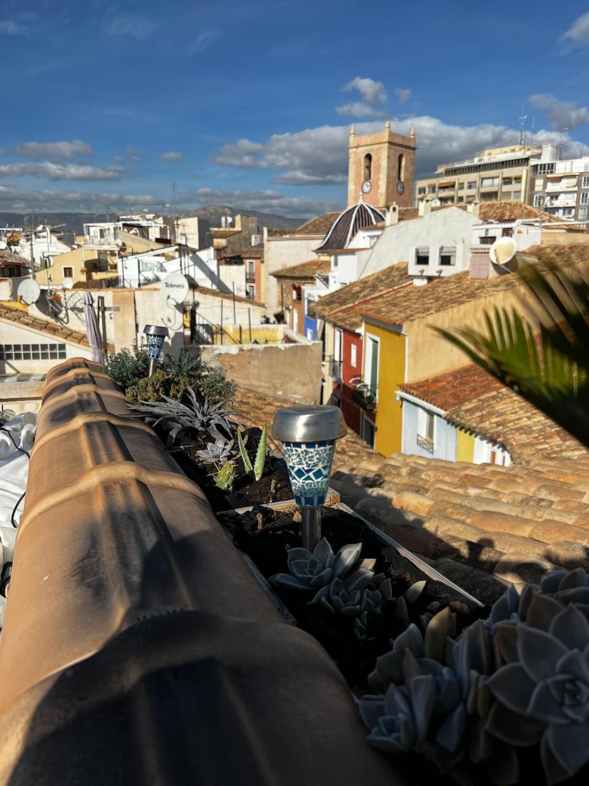 ויאחויוסה Oldtown Family House With Amazing Terrace - 3 Minutes From Beach! מראה חיצוני תמונה