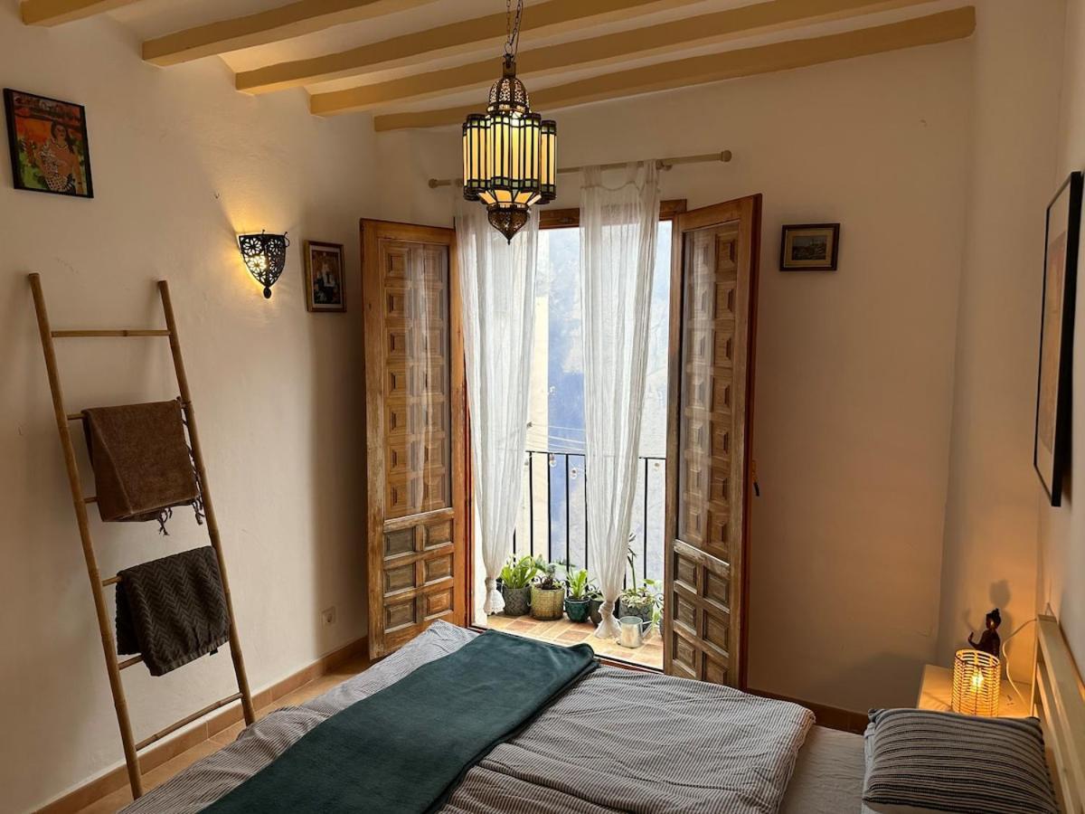 ויאחויוסה Oldtown Family House With Amazing Terrace - 3 Minutes From Beach! מראה חיצוני תמונה