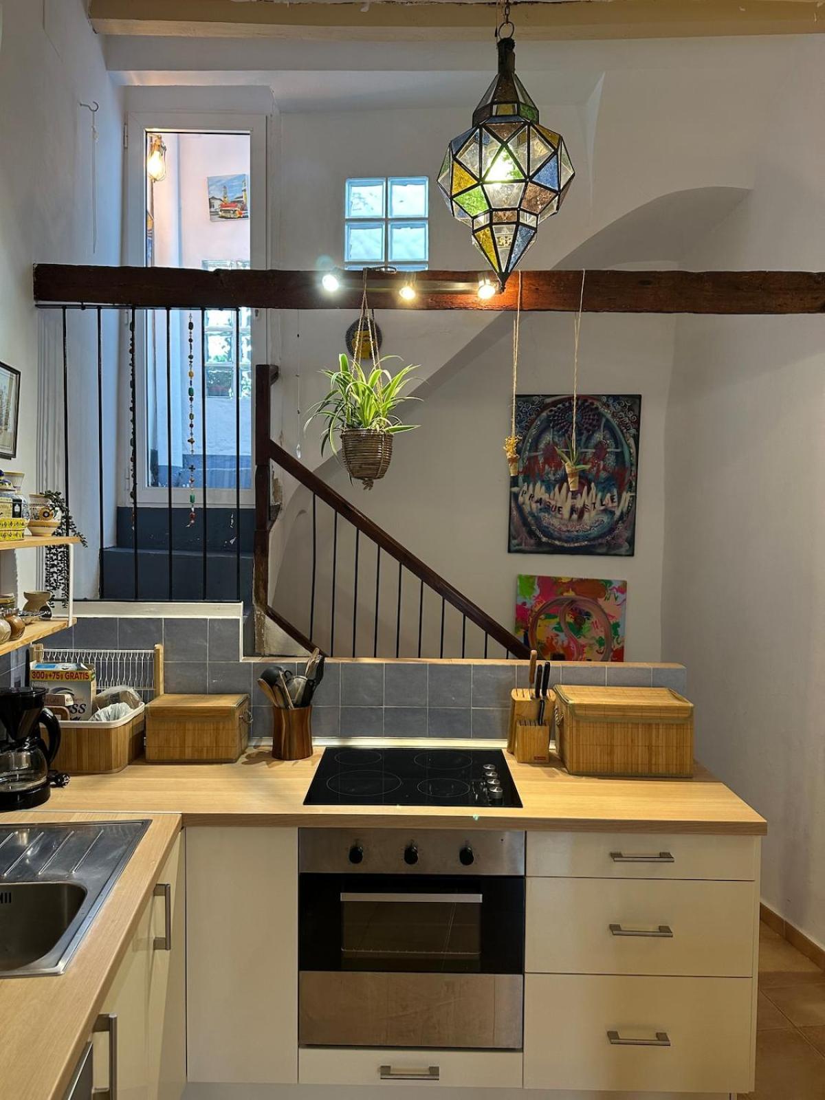 ויאחויוסה Oldtown Family House With Amazing Terrace - 3 Minutes From Beach! מראה חיצוני תמונה