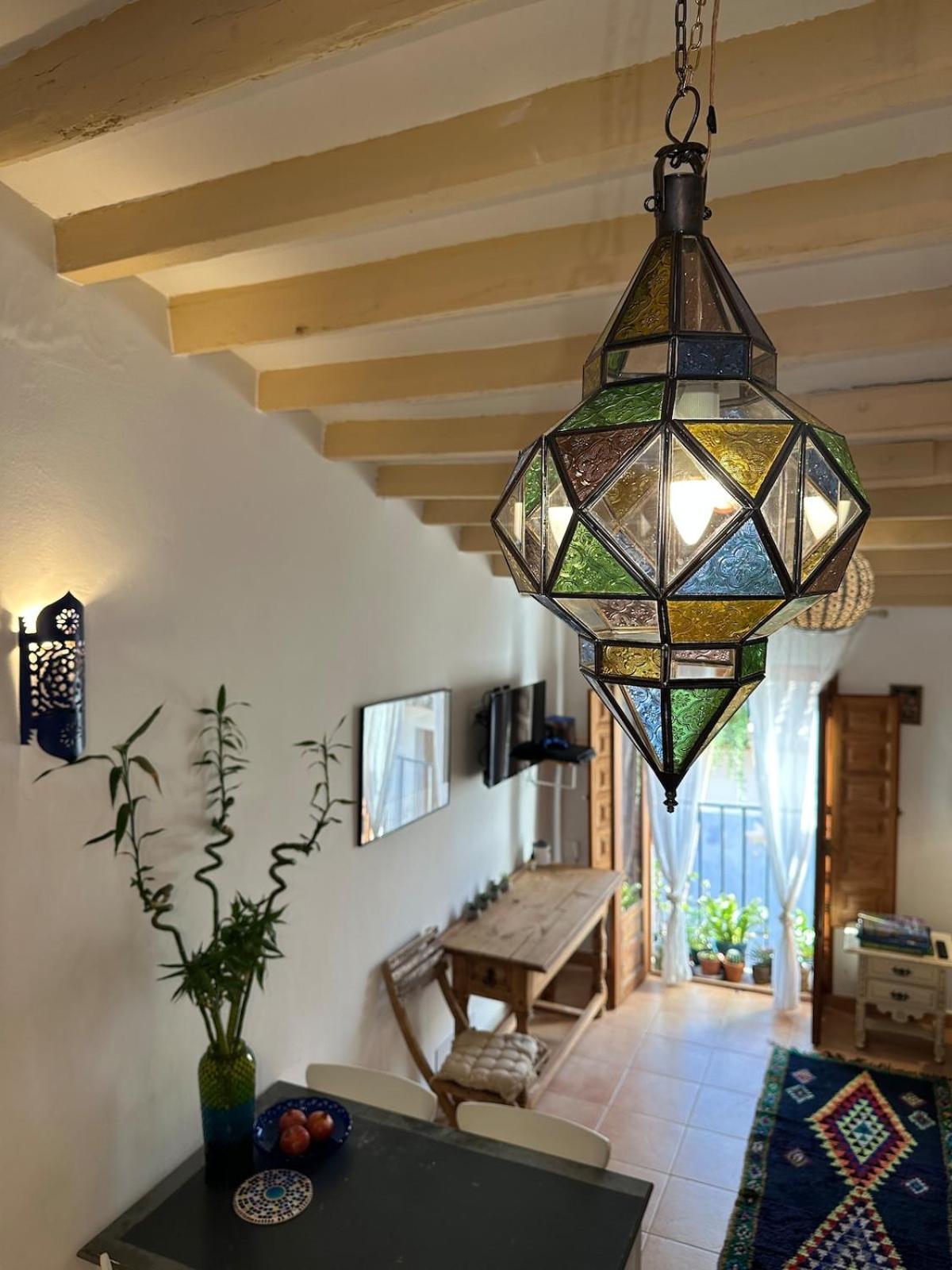 ויאחויוסה Oldtown Family House With Amazing Terrace - 3 Minutes From Beach! מראה חיצוני תמונה