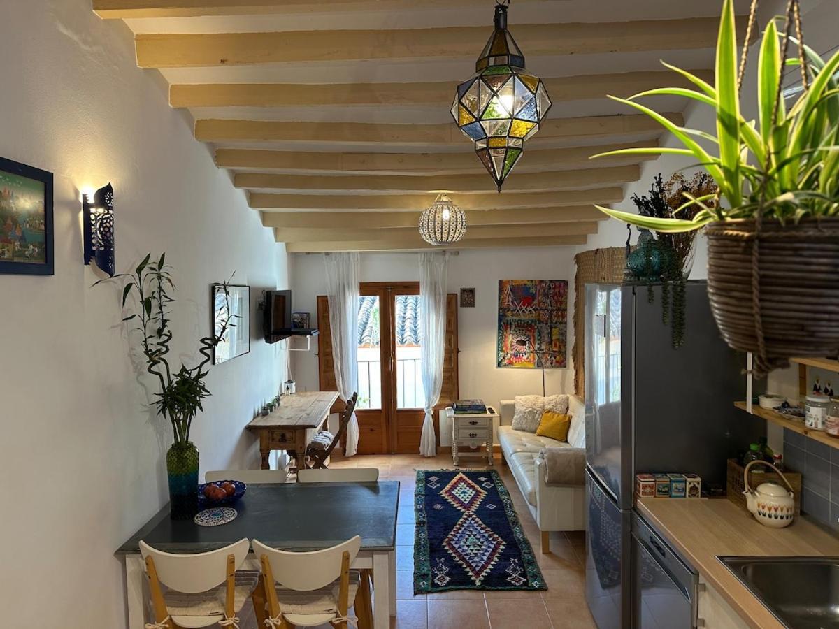 ויאחויוסה Oldtown Family House With Amazing Terrace - 3 Minutes From Beach! מראה חיצוני תמונה